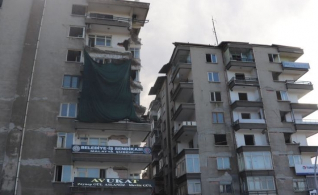 Mahkeme, hayalete dönen bina için yıkımı ve taşınmayı durdurdu!..