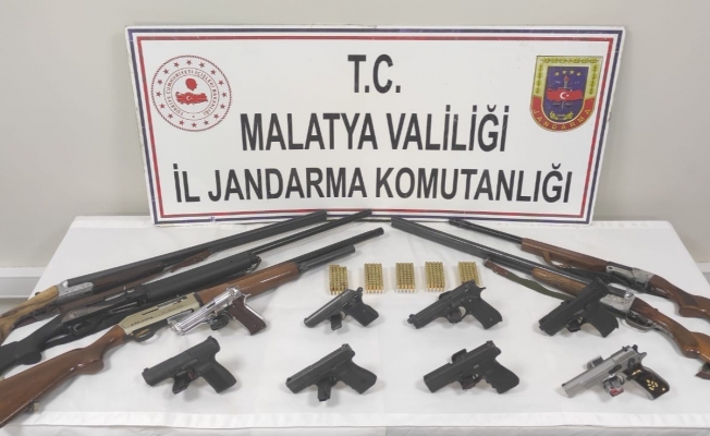 Ruhsatsız silah ticareti operasyonu: 6 şüpheli gözaltında