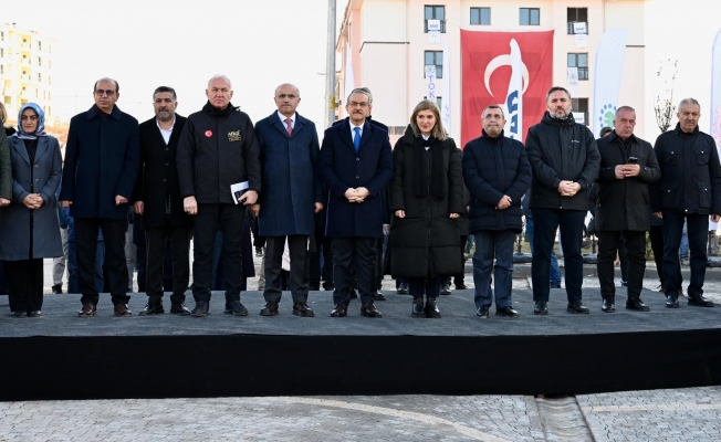 Malatya’da ki kura törenine damga vuran esprili diyalog…