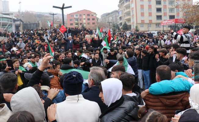 Malatya'daki Suriyeliler sokaklara döküldü!