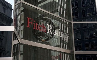 Fitch Ratings, Türkiye’nin kredi notunu yükseltti