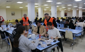 MAGİNDER, öğrenci ve hasta yakınlarıyla iftarda buluştu